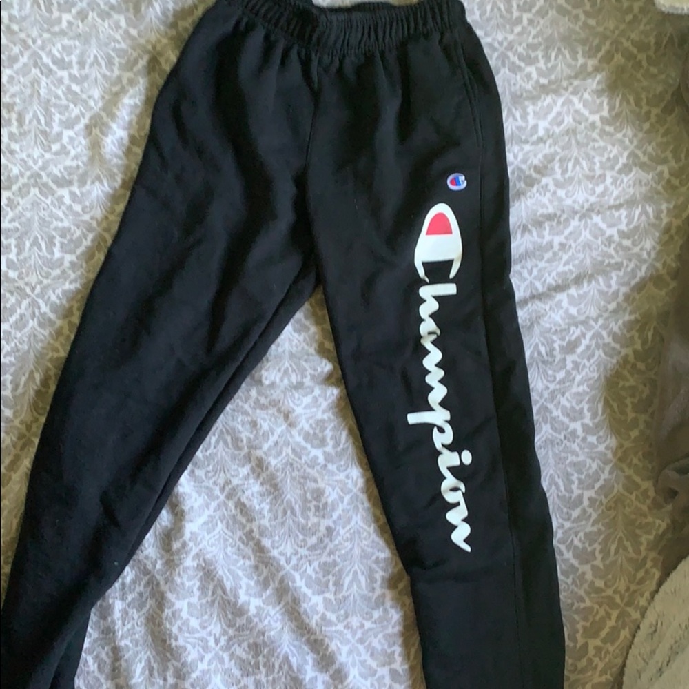 Black champion sweats size small